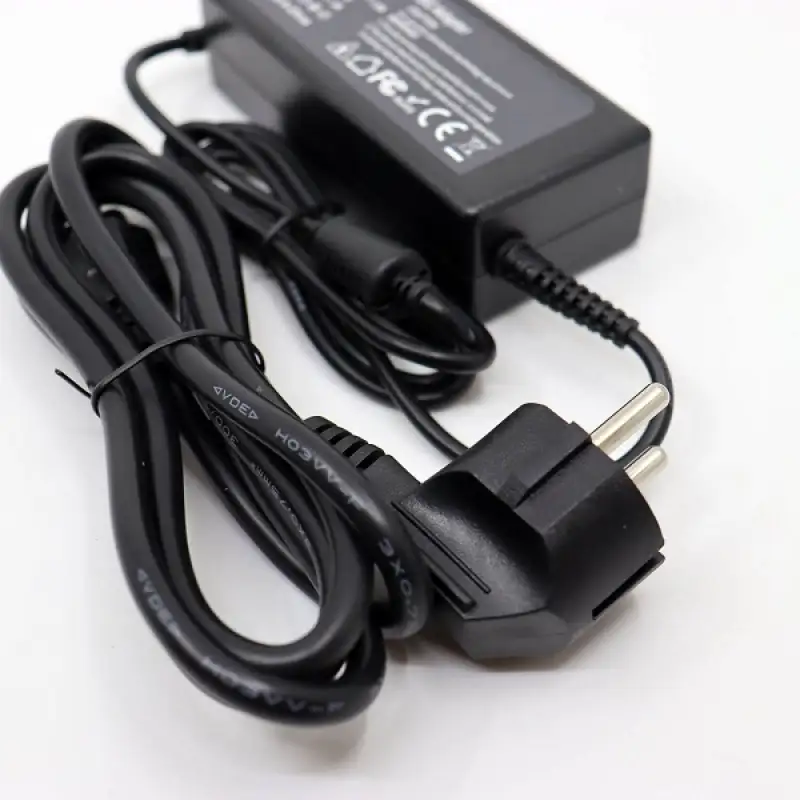 Sursa alimentare YDS 12V/5A,60W cu fir ,carcasa plastic mufa 5.5x2.5mm 41327                                                                                                                            